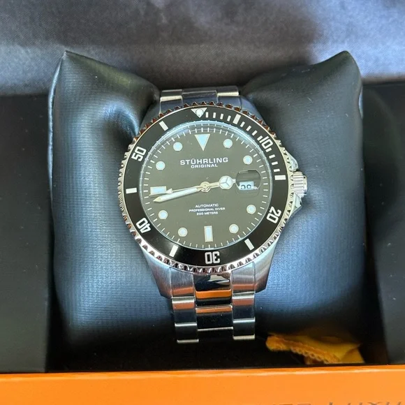 Stuhrling Original Aquadiver Automatic Watch - Picture 2 of 3